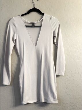 Forever 21 White Long Sleeve Deep V-Neck Dress